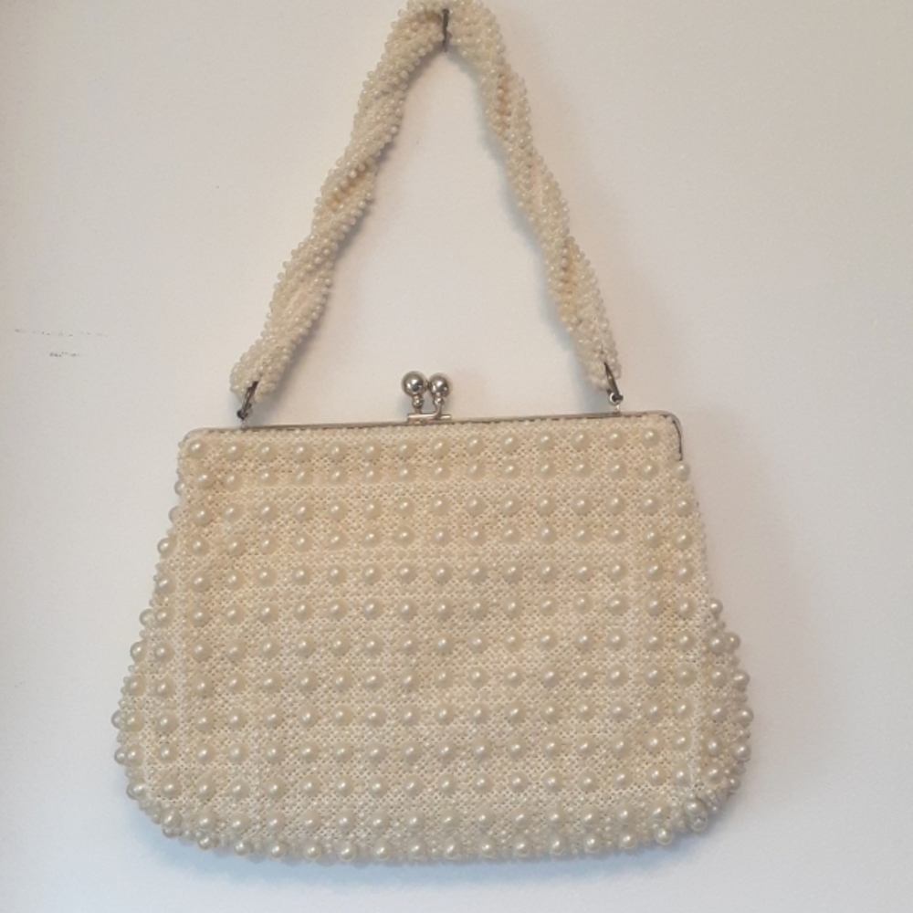 Vintage White Cream Beaded Handbag by Lumured